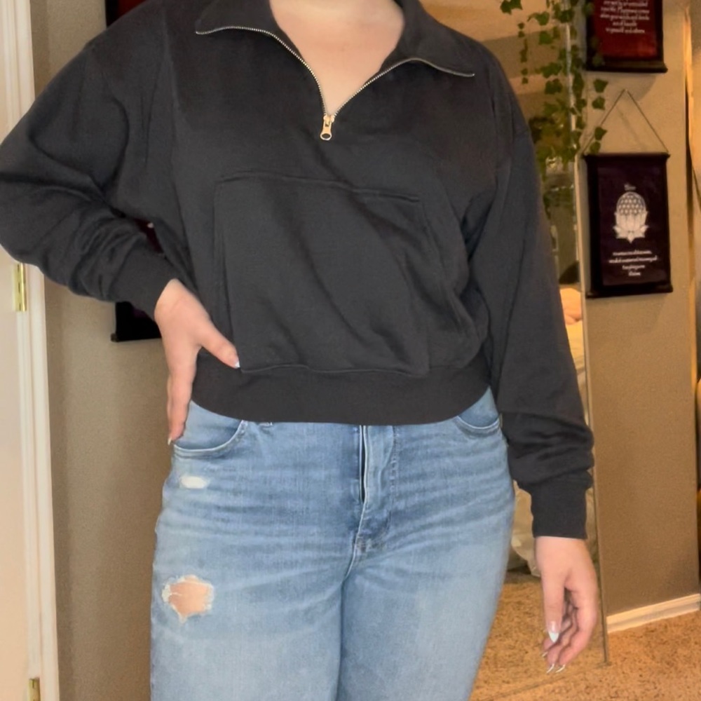 Grey cropped sweater quarter zip